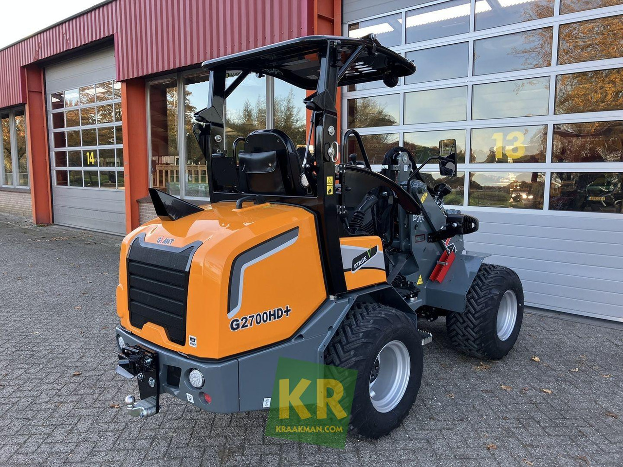 Giant G2700 HD+ - Compact loader: picture 4 Giant G2700 HD+ - Compact loader: picture 4