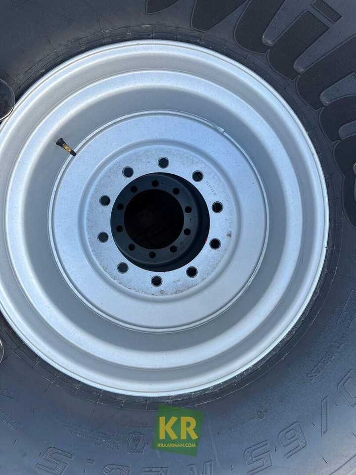 Overige Overige wielen - Wheel and tire package for Agricultural machinery: picture 3 Overige Overige wielen - Wheel and tire package for Agricultural machinery: picture 3