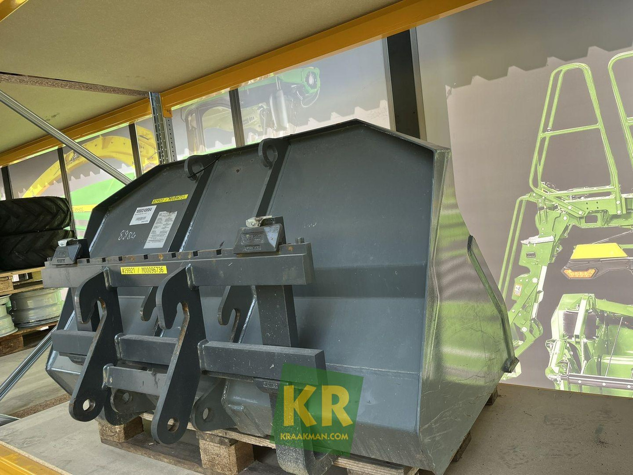 Voorzetstukken Kramer - Loader bucket: picture 1 Voorzetstukken Kramer - Loader bucket: picture 1