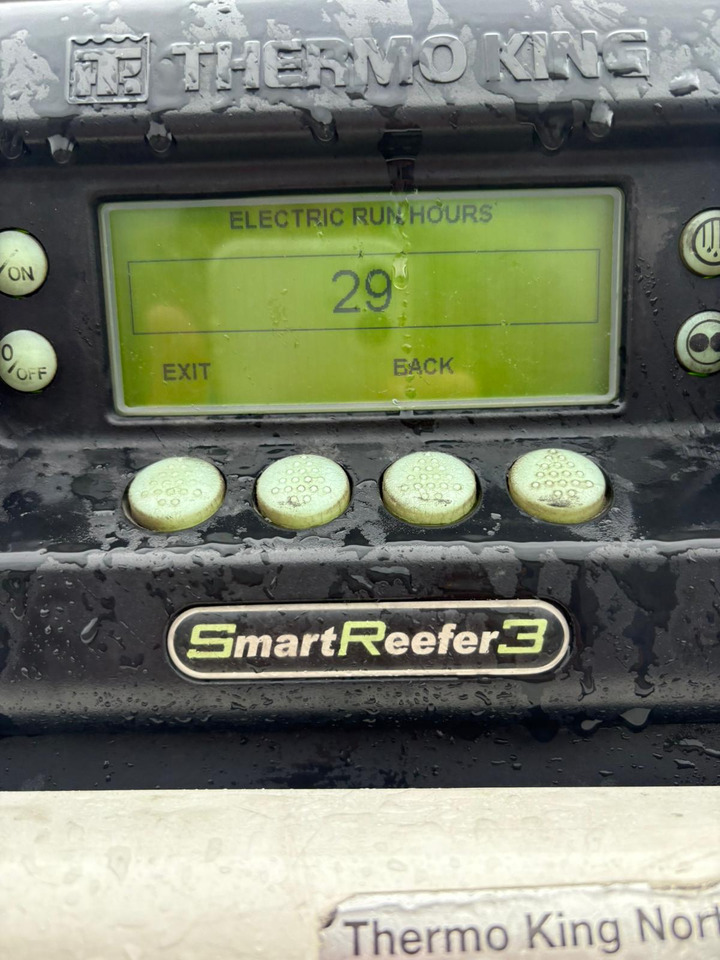 Refrigerator semi-trailer Schmitz Cargobull 2016 TK SLXe 300 – BTK110: picture 7 Refrigerator semi-trailer Schmitz Cargobull 2016 TK SLXe 300 – BTK110: picture 7