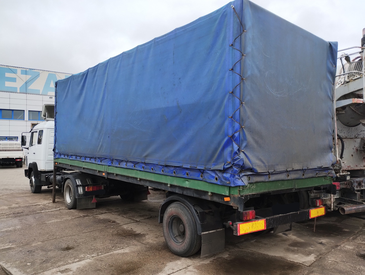 MERCEDES BENZ 1120 S + NACZEPA 1-OSIOWA TRAILER - Tractor unit: picture 3 MERCEDES BENZ 1120 S + NACZEPA 1-OSIOWA TRAILER - Tractor unit: picture 3