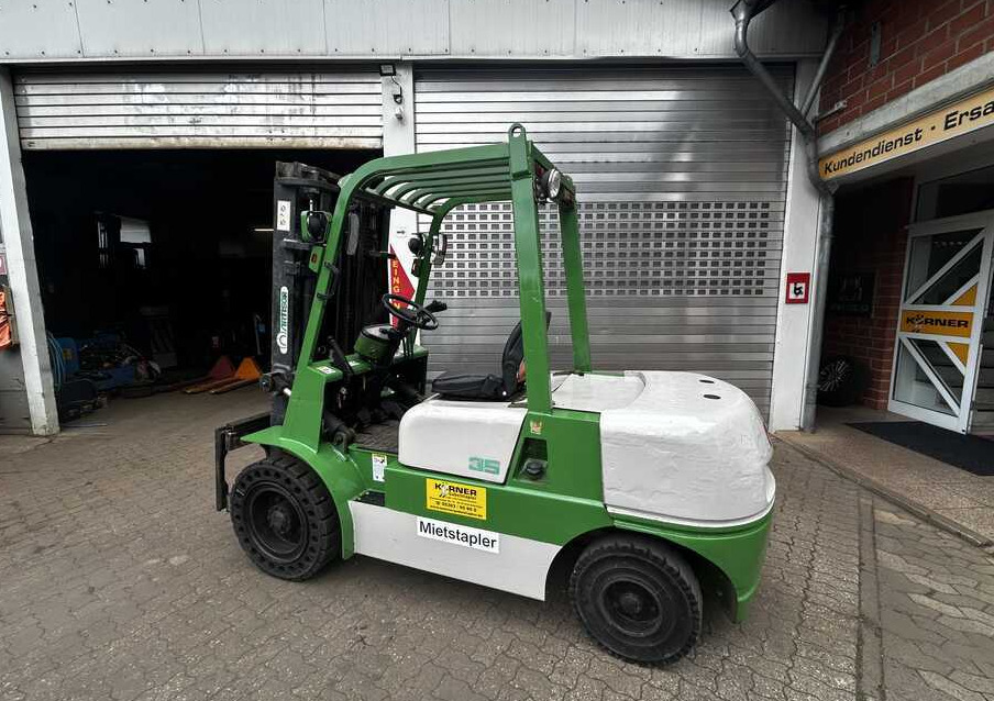 Artison FD35.48 - Diesel forklift: picture 1 Artison FD35.48 - Diesel forklift: picture 1