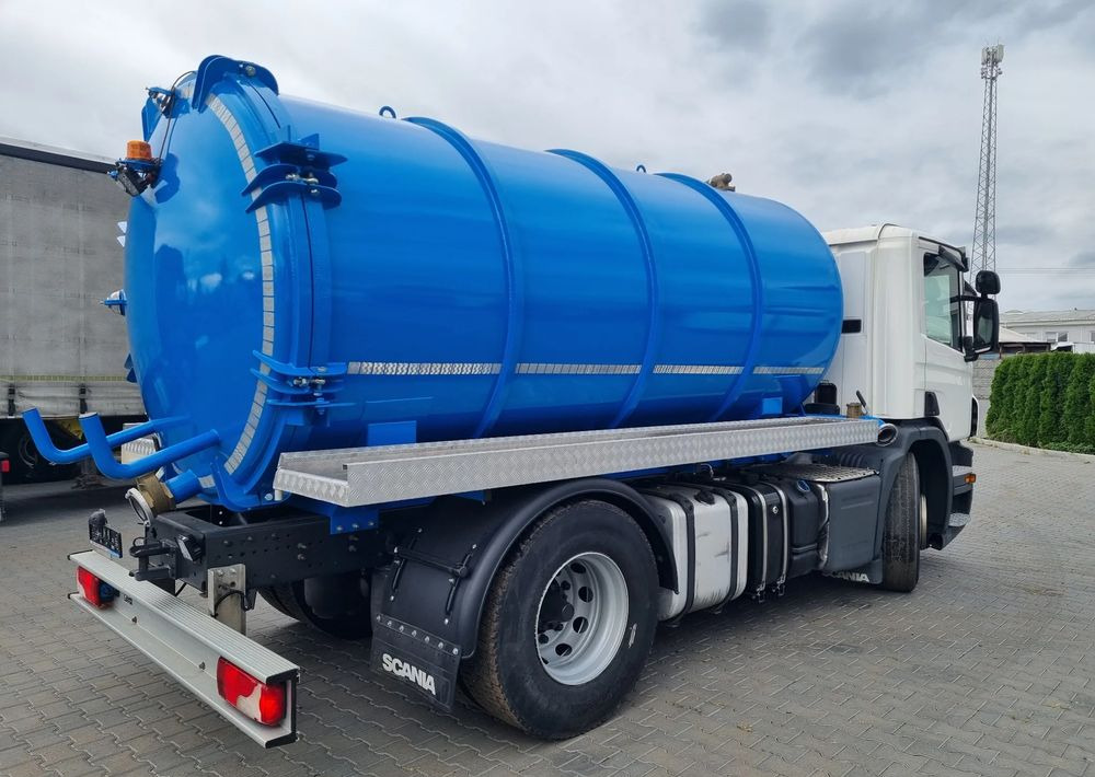 Scania P360 - Garbage truck: picture 3 Scania P360 - Garbage truck: picture 3