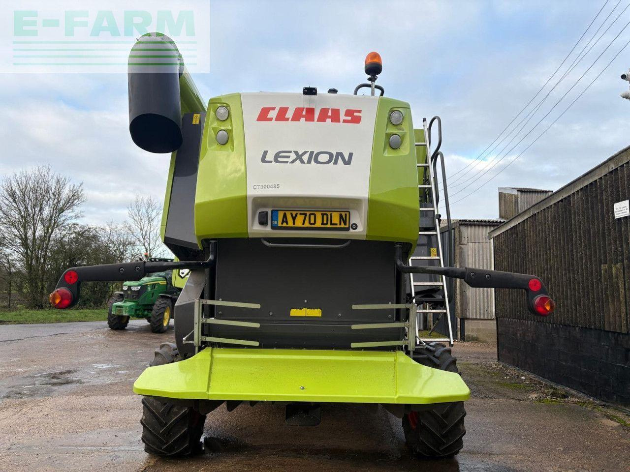 CLAAS LEXION 630 - Combine harvester: picture 2 CLAAS LEXION 630 - Combine harvester: picture 2
