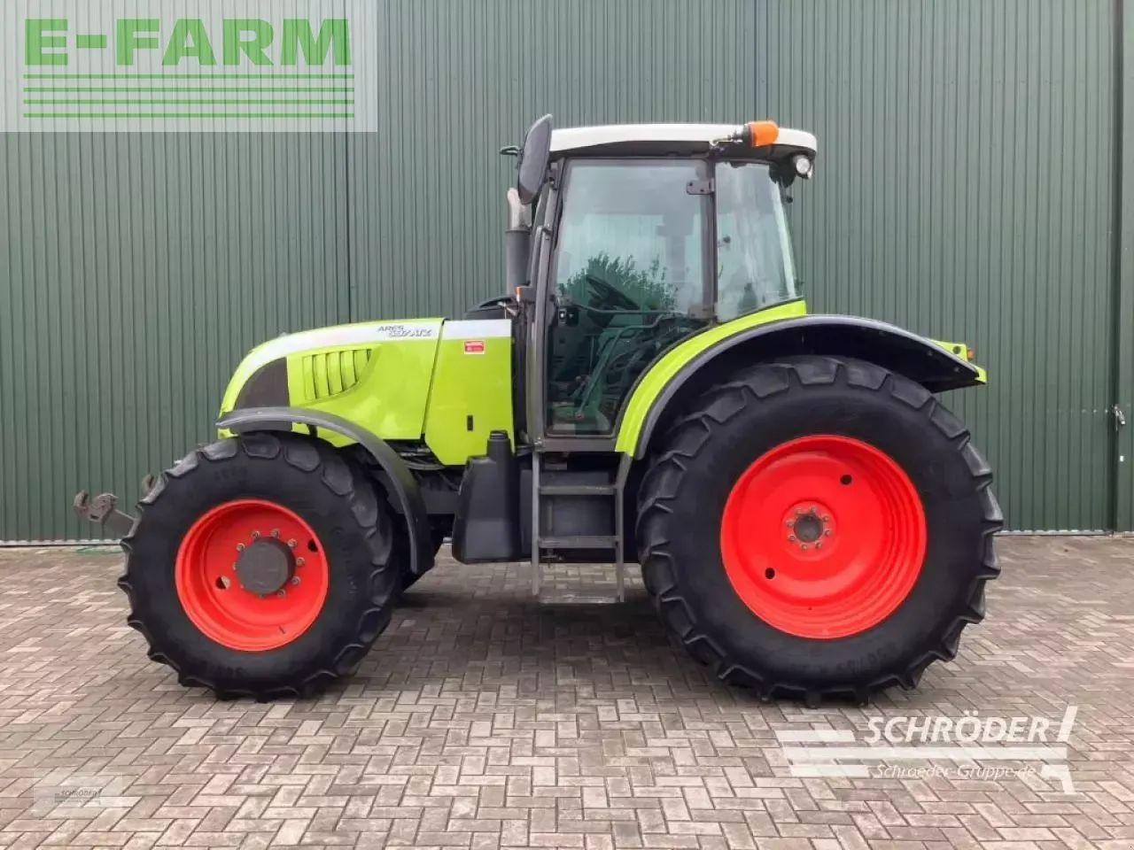 CLAAS ares 697 atz ATZ - Farm tractor: picture 4 CLAAS ares 697 atz ATZ - Farm tractor: picture 4