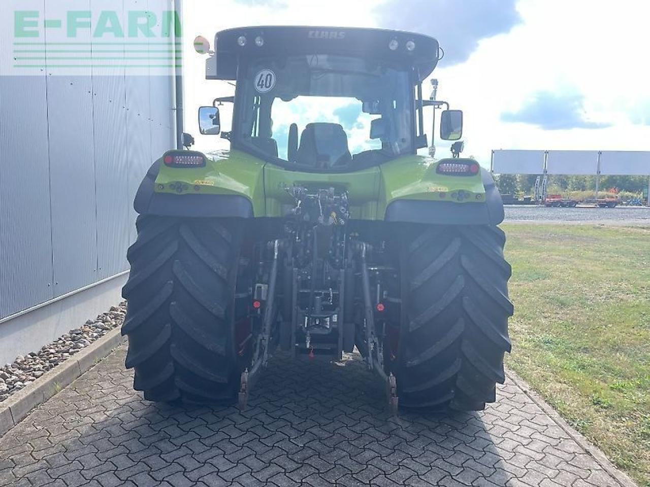 Farm tractor CLAAS arion 650 hexashift: picture 6