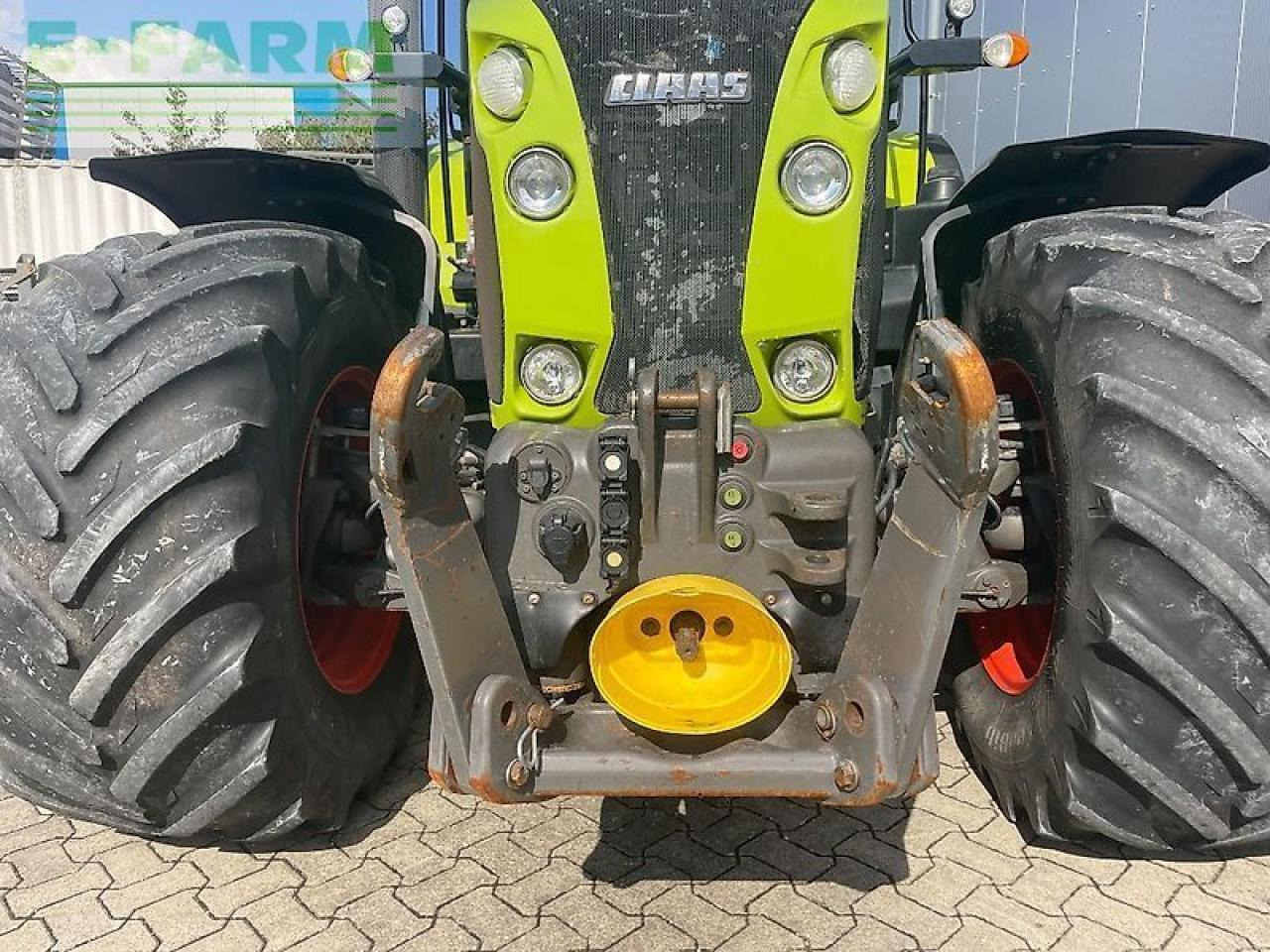 Farm tractor CLAAS arion 650 hexashift: picture 9