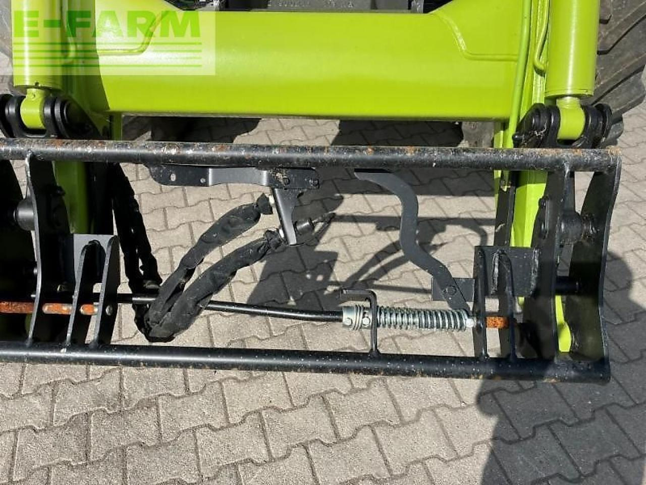 CLAAS arion 650 st4 hexa - Farm tractor: picture 4 CLAAS arion 650 st4 hexa - Farm tractor: picture 4