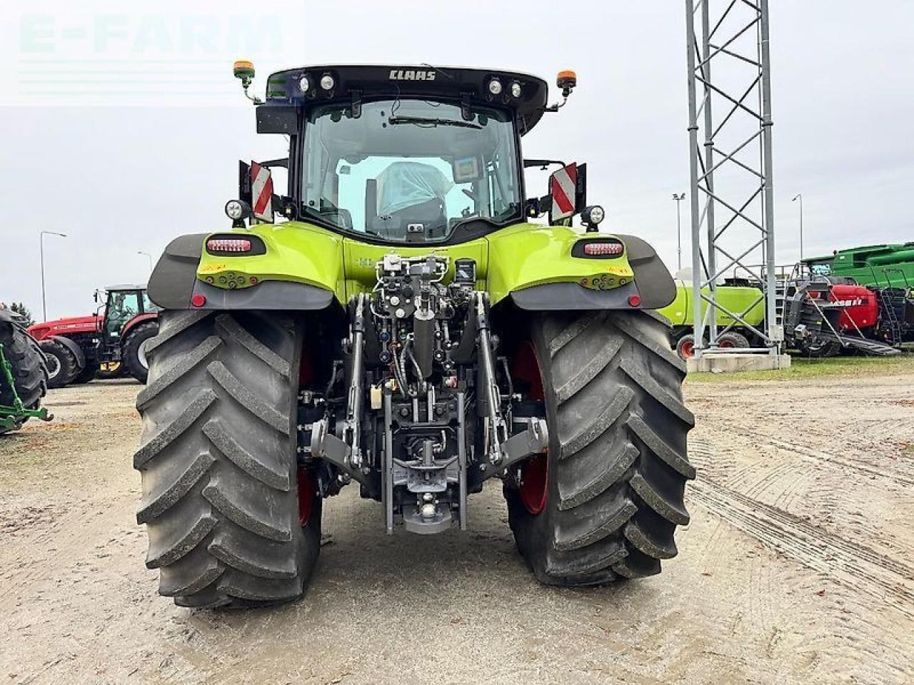 CLAAS axion 850 - Farm tractor: picture 4 CLAAS axion 850 - Farm tractor: picture 4