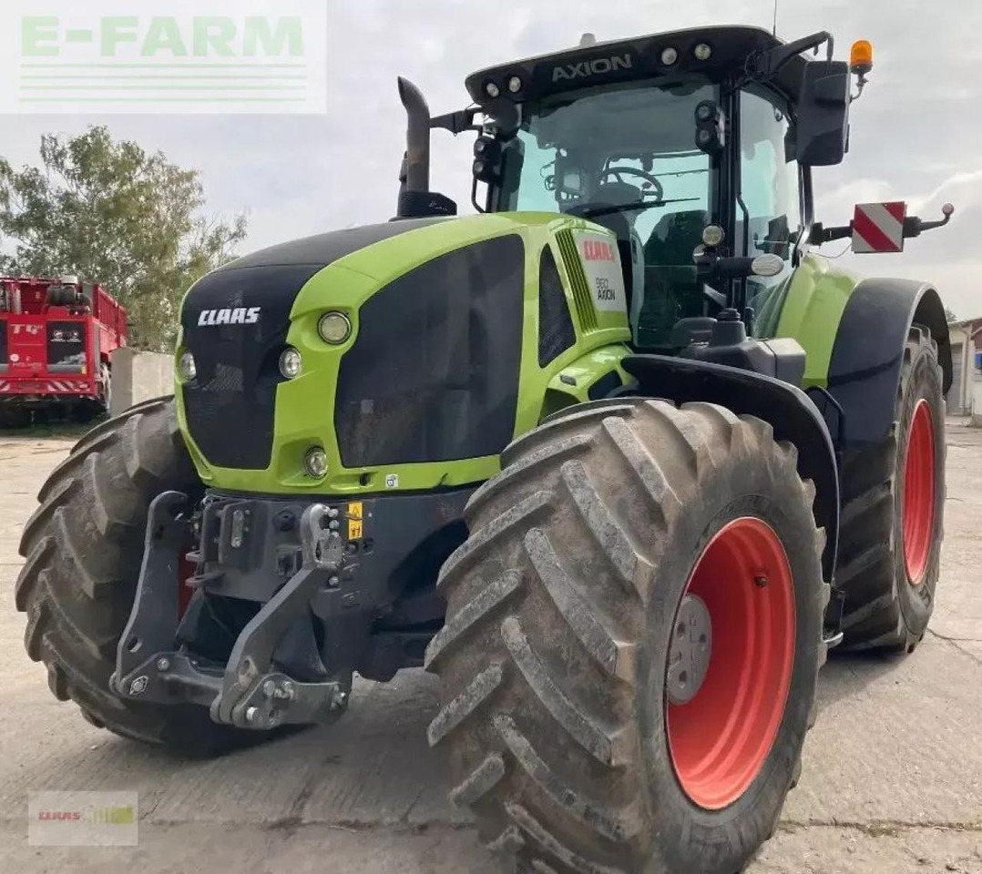 Farm tractor CLAAS axion 960 cmatic: picture 12