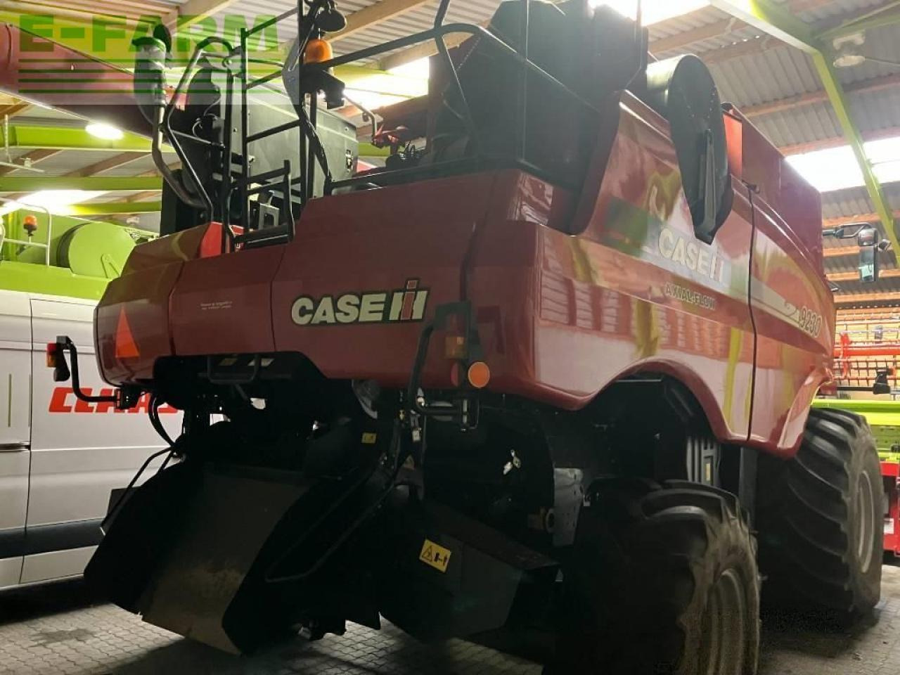 Case-IH axial-flow 9230 - Combine harvester: picture 3 Case-IH axial-flow 9230 - Combine harvester: picture 3