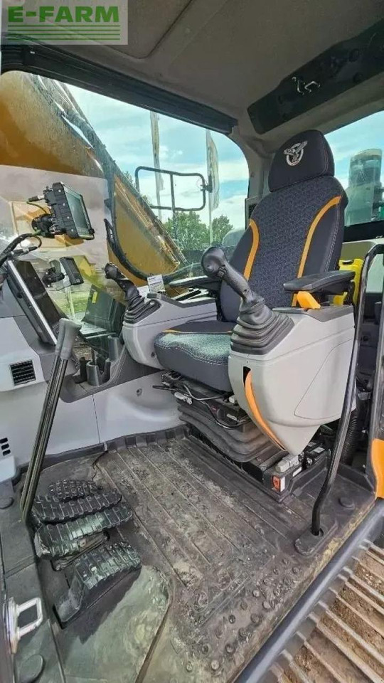 Crawler excavator Case-IH cx 210 e: picture 24