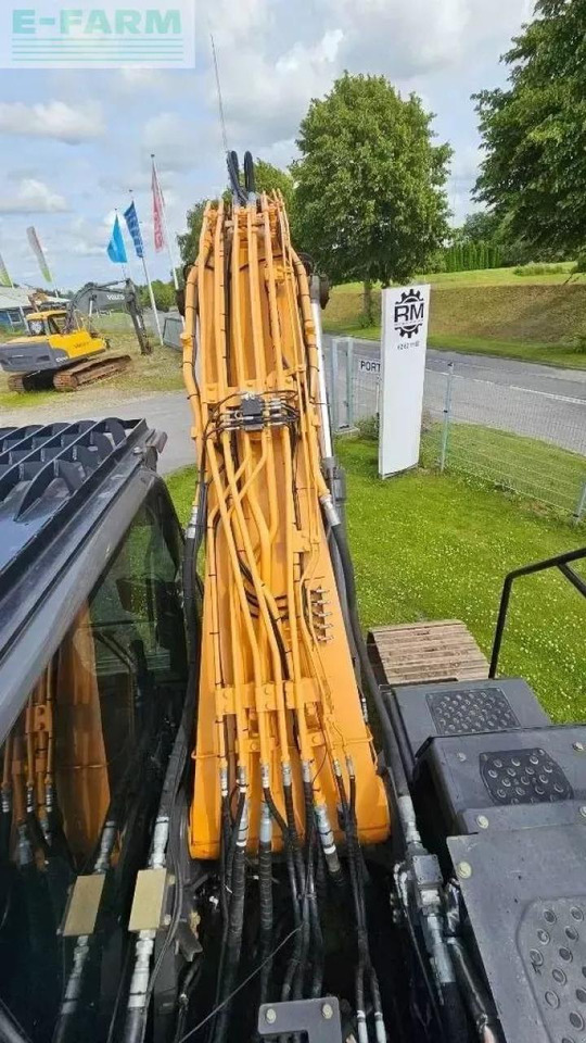 Crawler excavator Case-IH cx 210 e: picture 13