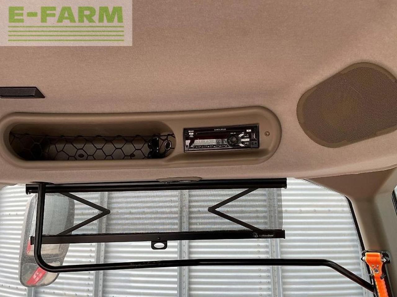 Farm tractor Case-IH magnum 280: picture 31