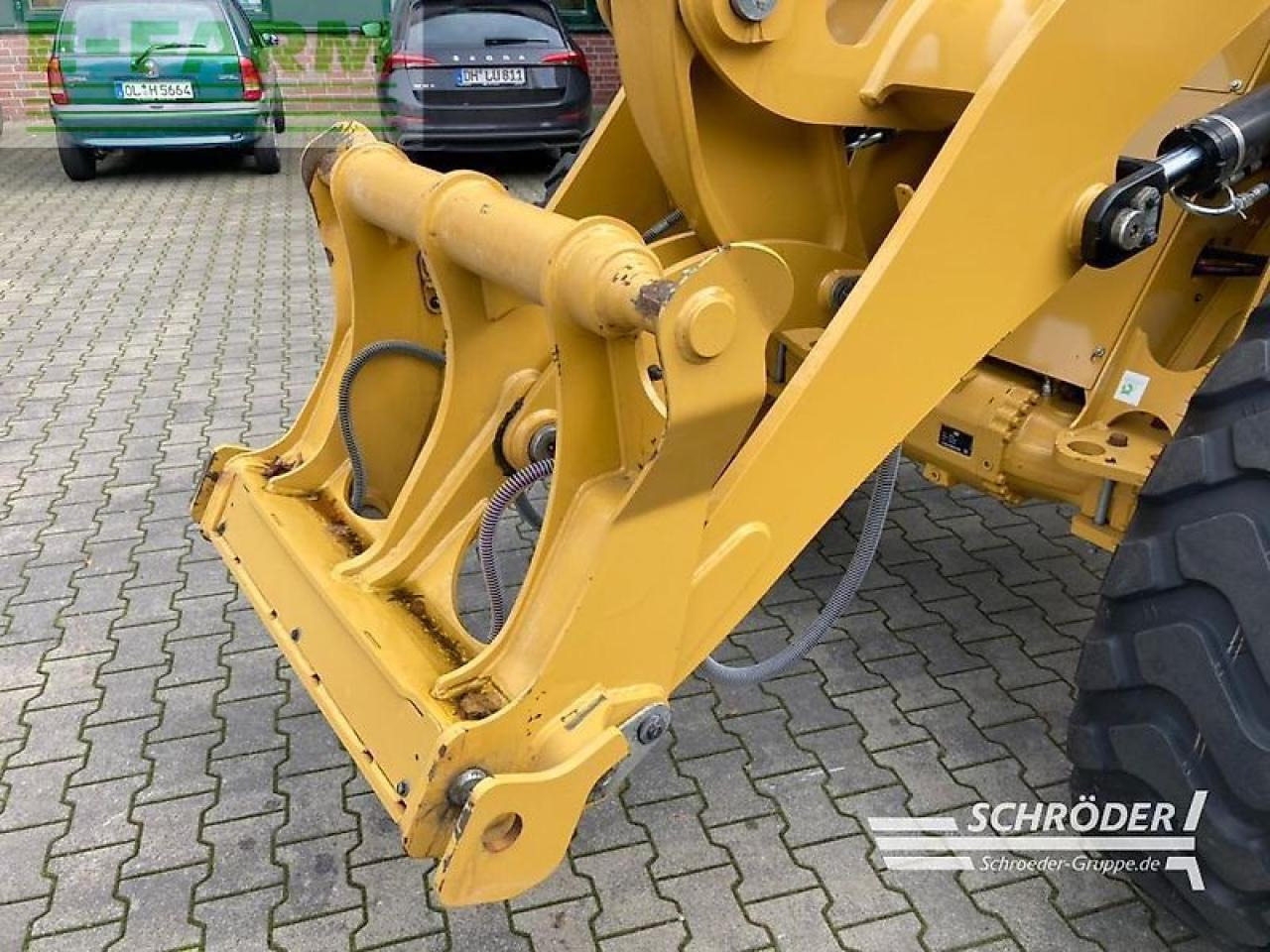 Mini excavator Caterpillar 914 m: picture 7