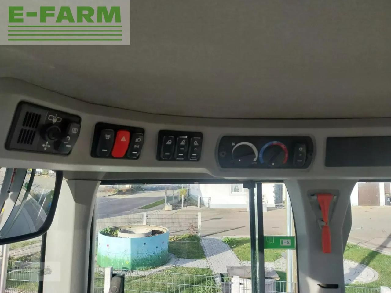 Mini excavator Caterpillar 926 m: picture 9