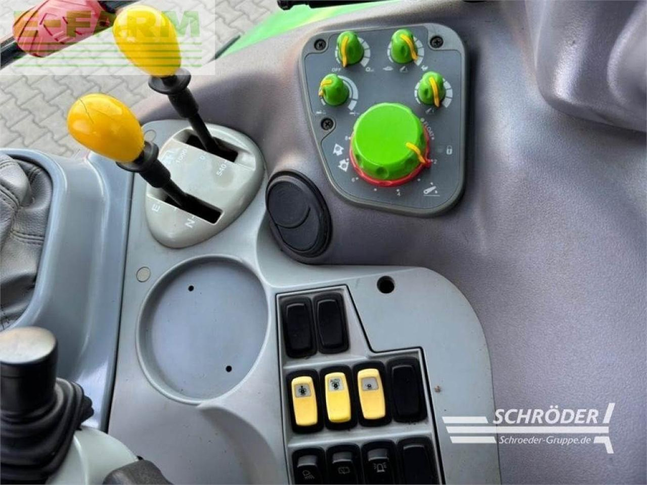 Farm tractor Deutz-Fahr m 650: picture 19