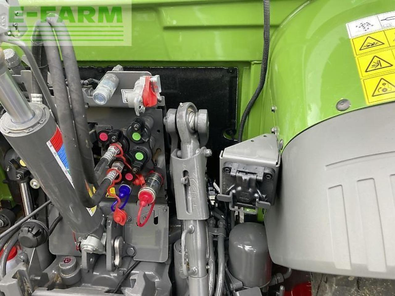 Farm tractor Fendt 209 s vario gen3 profi plus t: picture 9 Farm tractor Fendt 209 s vario gen3 profi plus t: picture 9