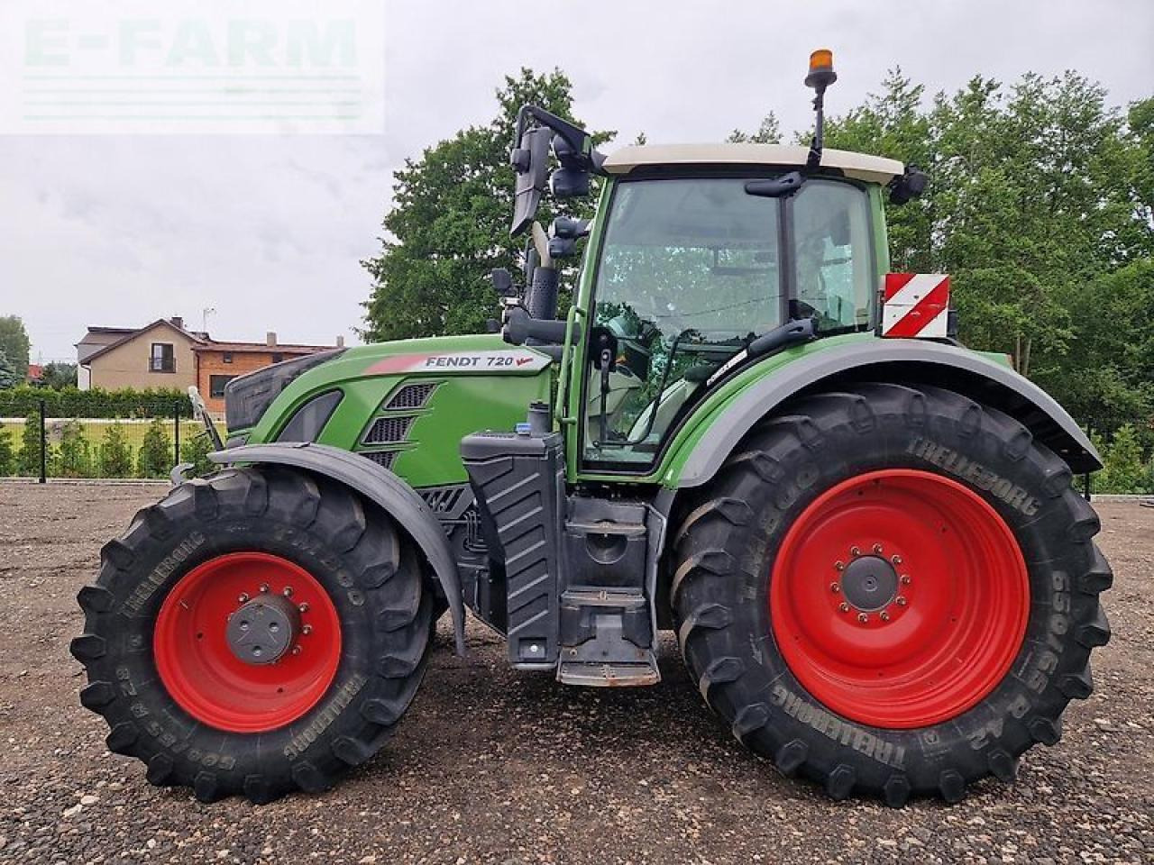 Fendt 720 vario power plus PowerPlus - Farm tractor: picture 2 Fendt 720 vario power plus PowerPlus - Farm tractor: picture 2