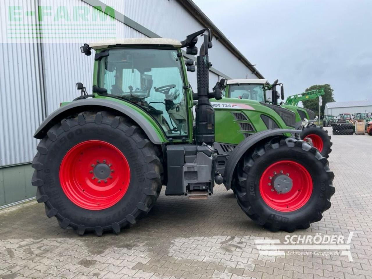 Fendt 724 s4 power plus rtk - Farm tractor: picture 2 Fendt 724 s4 power plus rtk - Farm tractor: picture 2