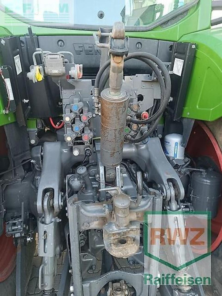 Fendt 724 vario - Farm tractor: picture 5 Fendt 724 vario - Farm tractor: picture 5