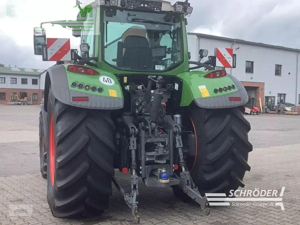 Farm tractor Fendt 724 vario gen6 profi plus ProfiPlus: picture 16