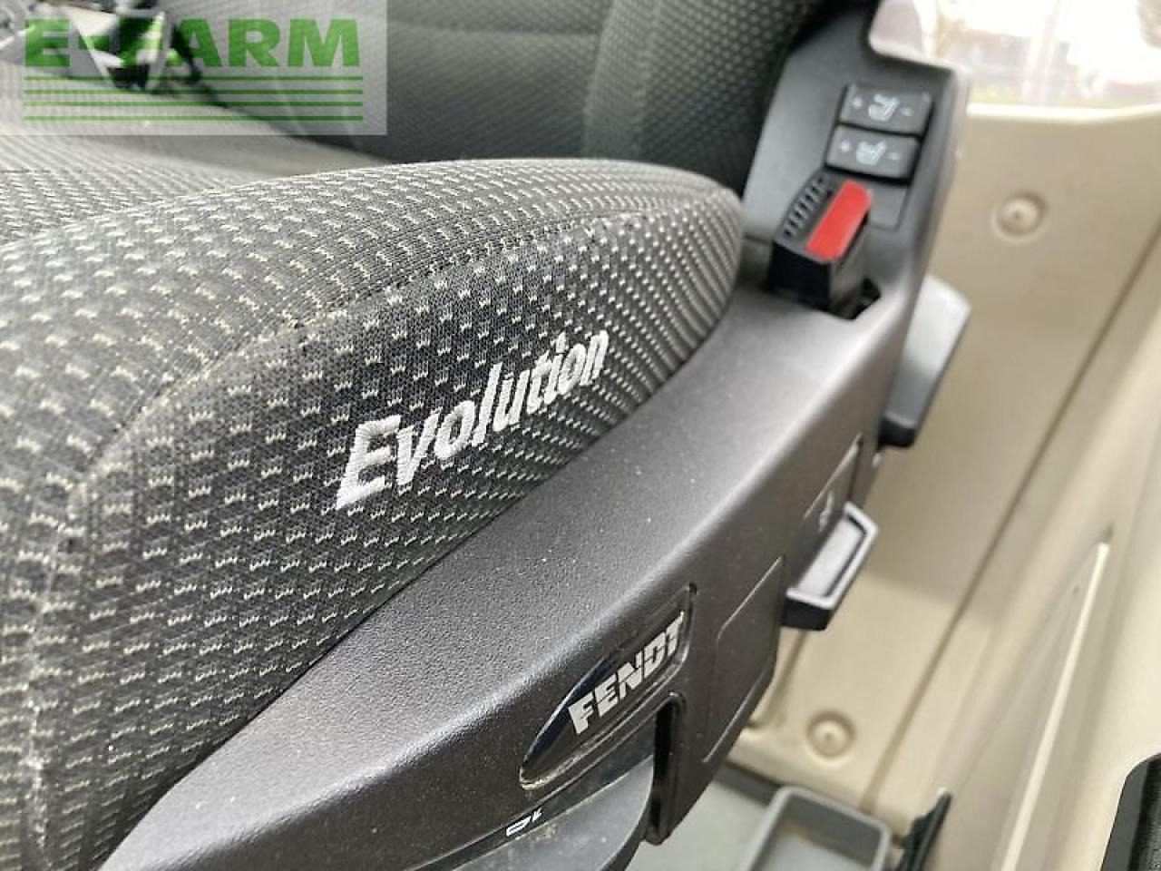 Farm tractor Fendt 728 vario gen7: picture 14