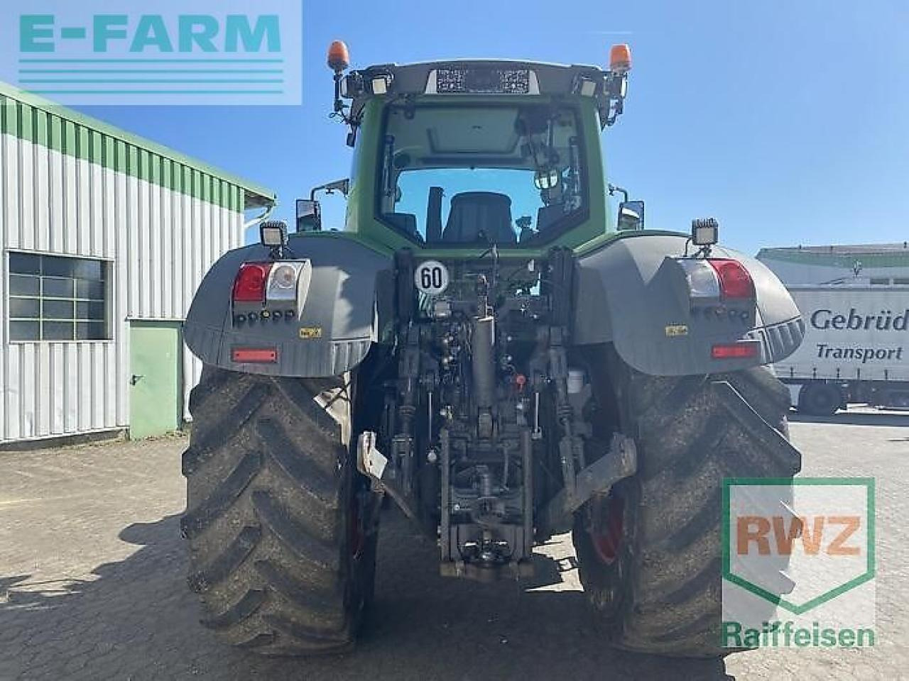 Fendt 933 vario - Farm tractor: picture 3 Fendt 933 vario - Farm tractor: picture 3