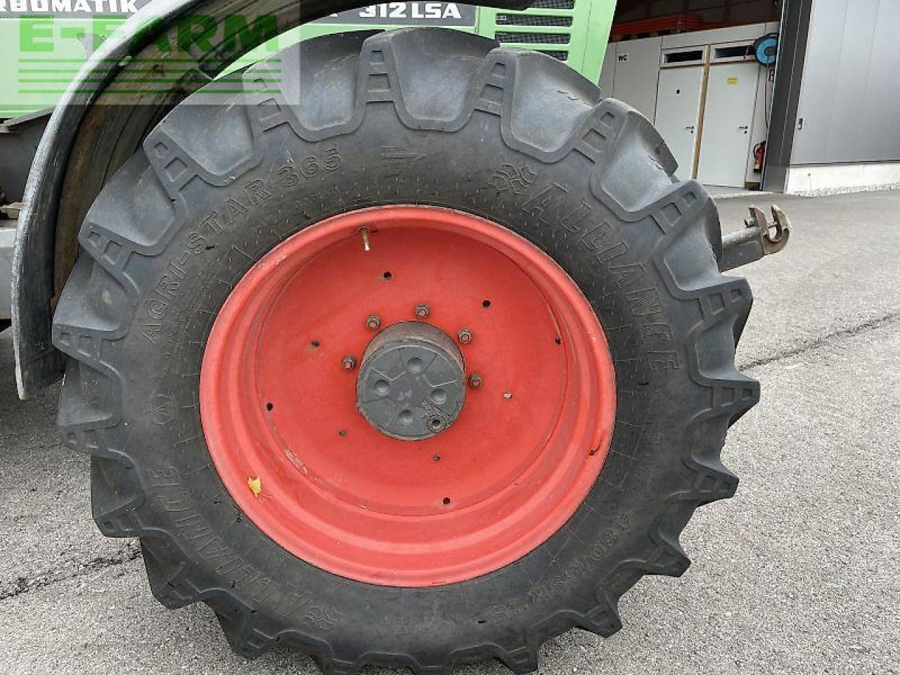 Fendt farmer 312 lsa - Farm tractor: picture 3 Fendt farmer 312 lsa - Farm tractor: picture 3