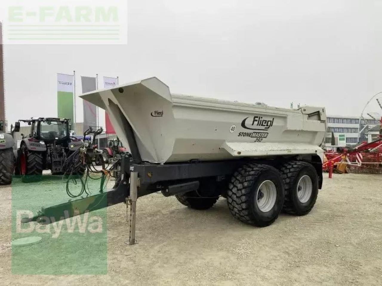 Fliegl stone master 252 - Farm tipping trailer/ Dumper: picture 1 Fliegl stone master 252 - Farm tipping trailer/ Dumper: picture 1