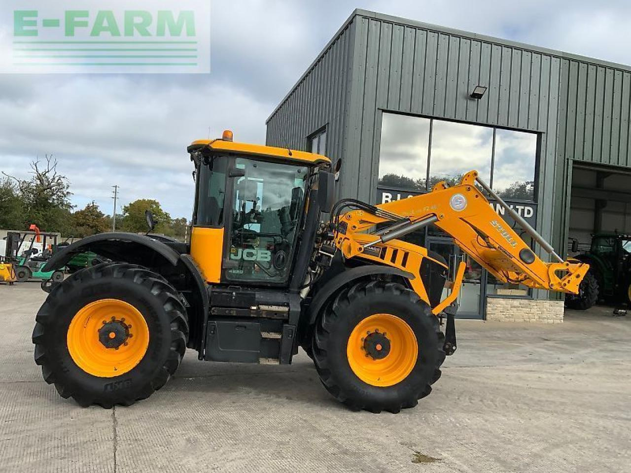 JCB 4220 fastrac (st24632) - Farm tractor: picture 2 JCB 4220 fastrac (st24632) - Farm tractor: picture 2