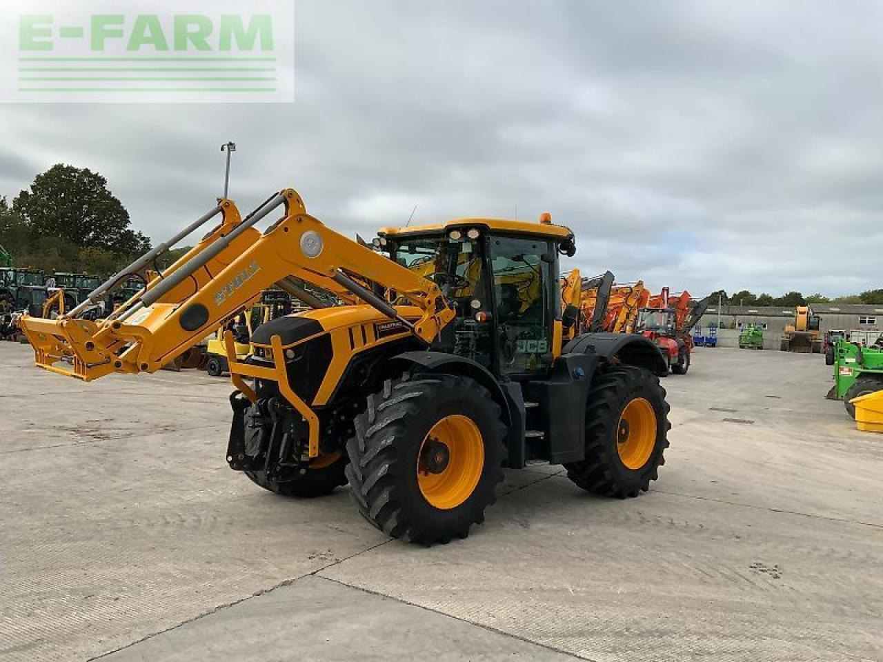 JCB 4220 fastrac (st24632) - Farm tractor: picture 5 JCB 4220 fastrac (st24632) - Farm tractor: picture 5