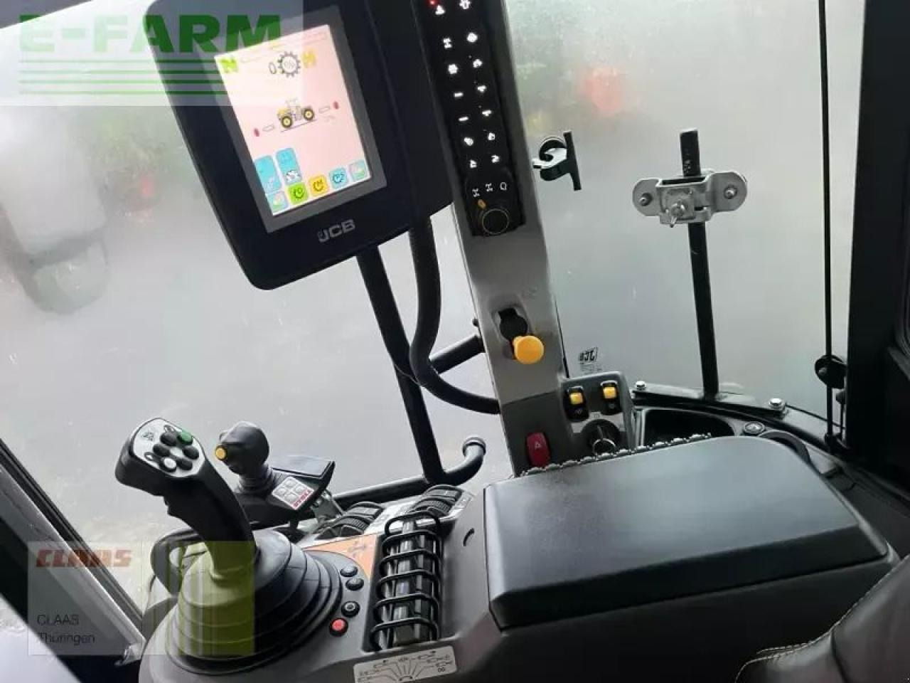 JCB fastrac 4220 - Farm tractor: picture 5 JCB fastrac 4220 - Farm tractor: picture 5