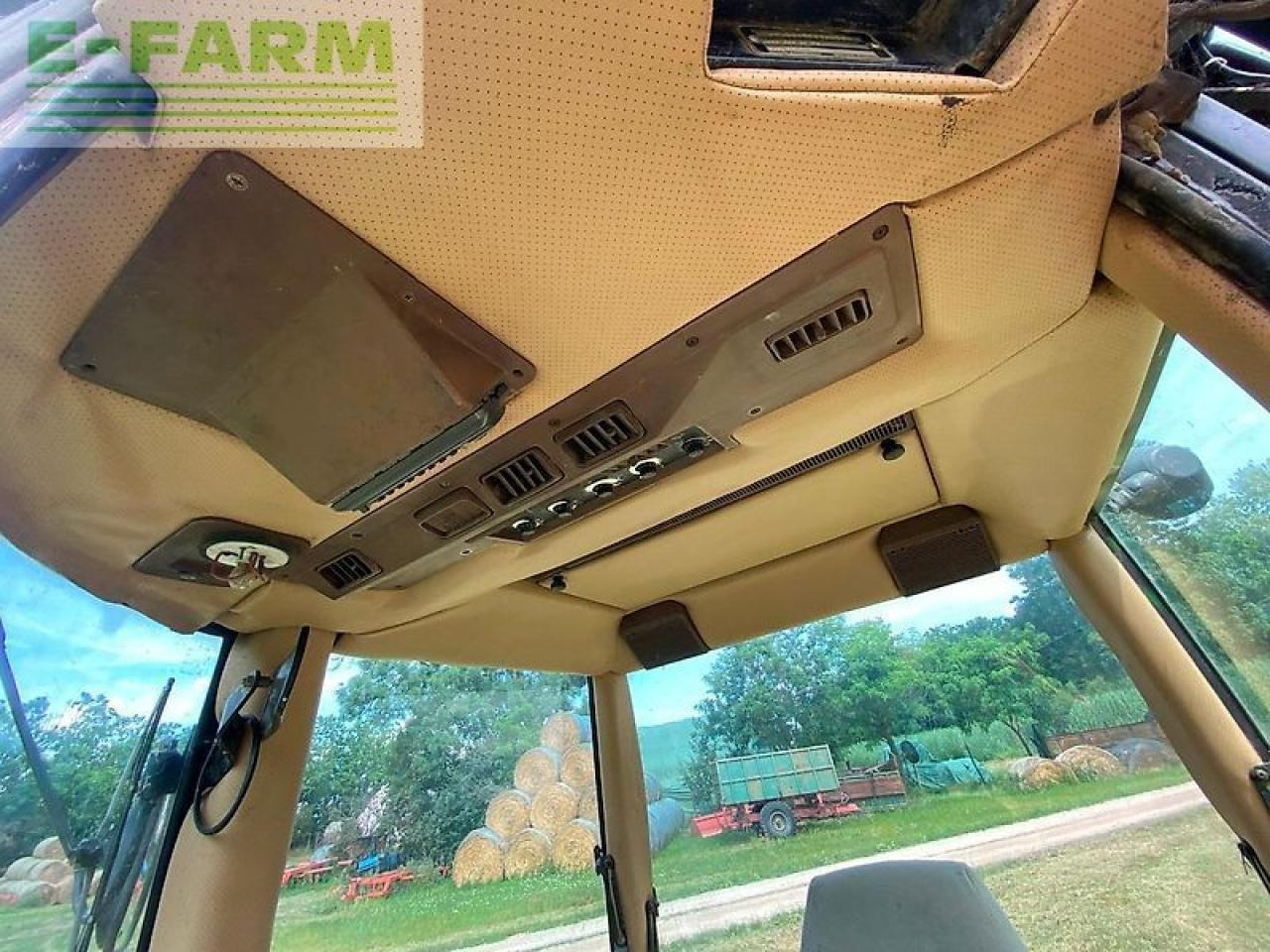 Farm tractor John Deere 4650: picture 35 Farm tractor John Deere 4650: picture 35