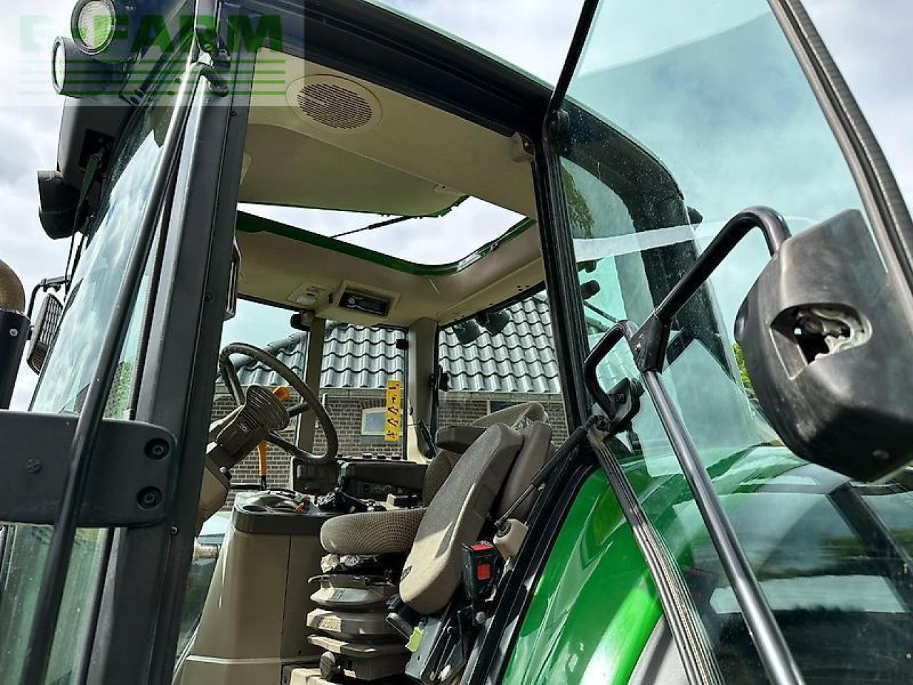 Farm tractor John Deere 6130m pq+: picture 14