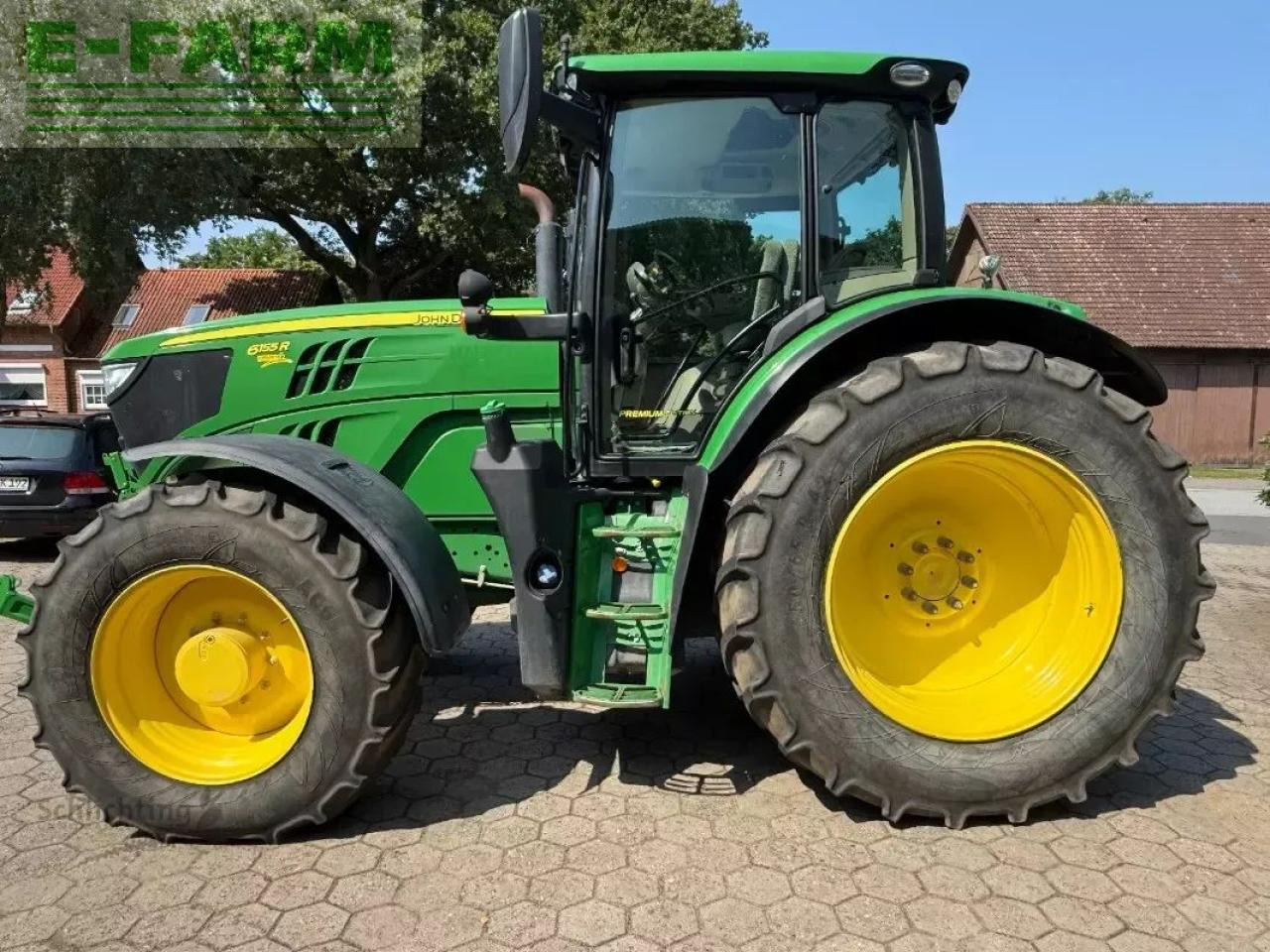 John Deere 6155r - Farm tractor: picture 4 John Deere 6155r - Farm tractor: picture 4