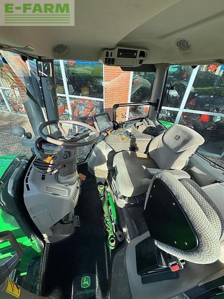 Farm tractor John Deere 6195r: picture 7