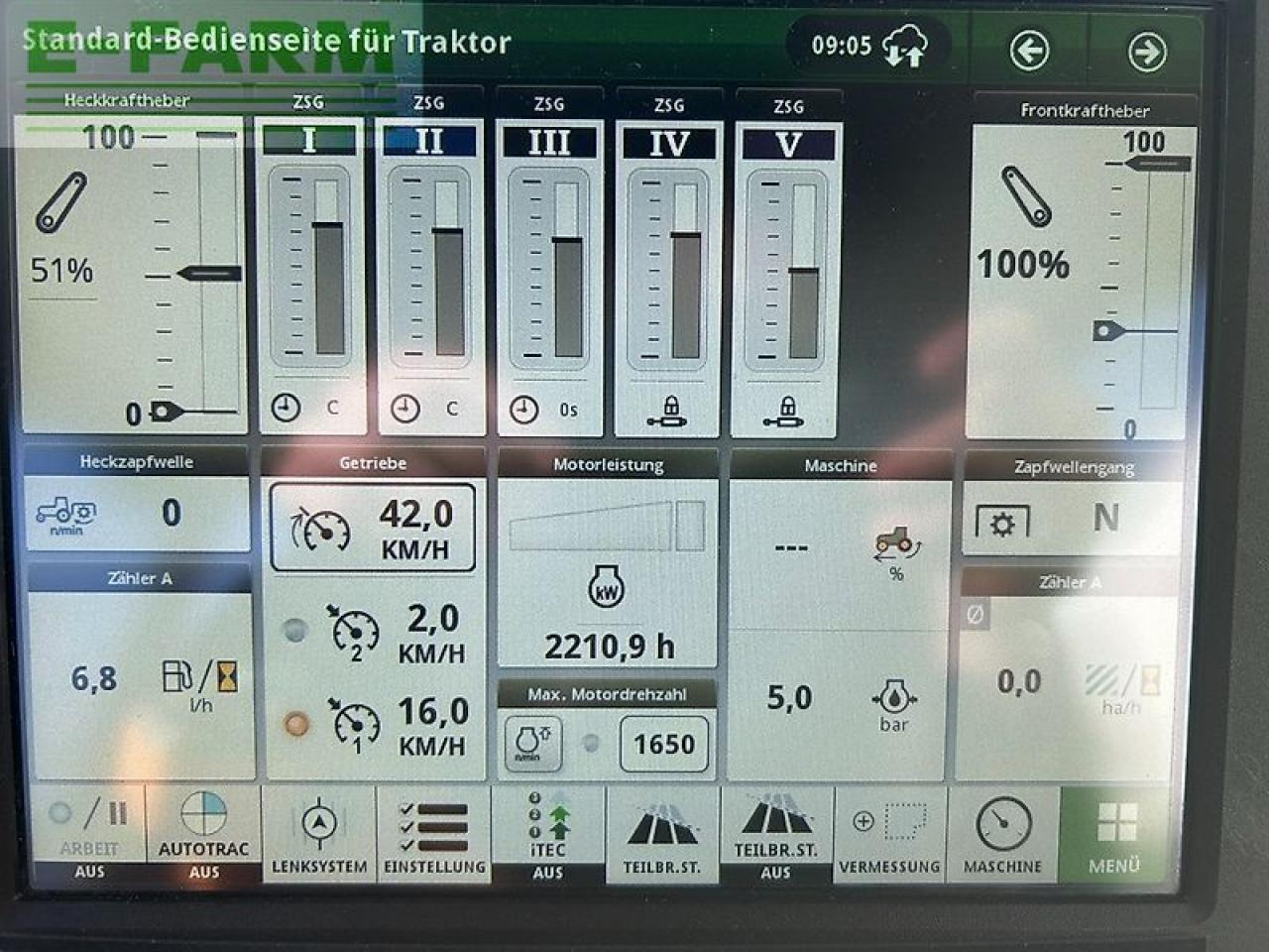 Farm tractor John Deere 6250r: picture 10