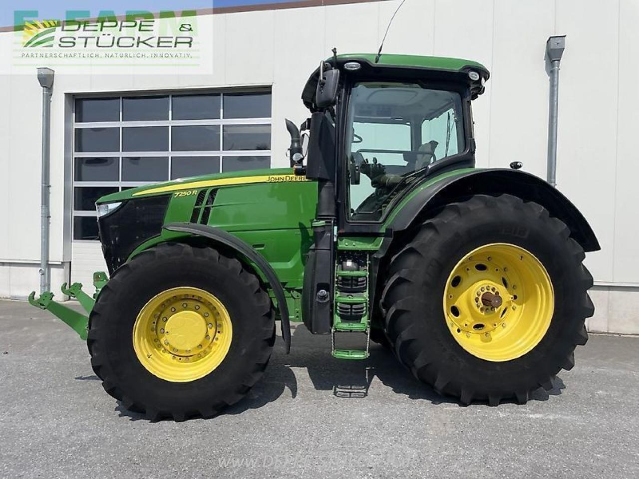 Farm tractor John Deere 7250r e23: picture 14 Farm tractor John Deere 7250r e23: picture 14