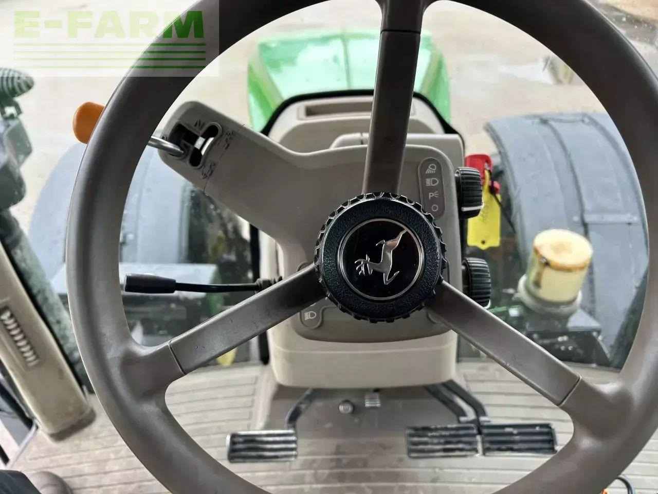 John Deere 7310r - Farm tractor: picture 3 John Deere 7310r - Farm tractor: picture 3