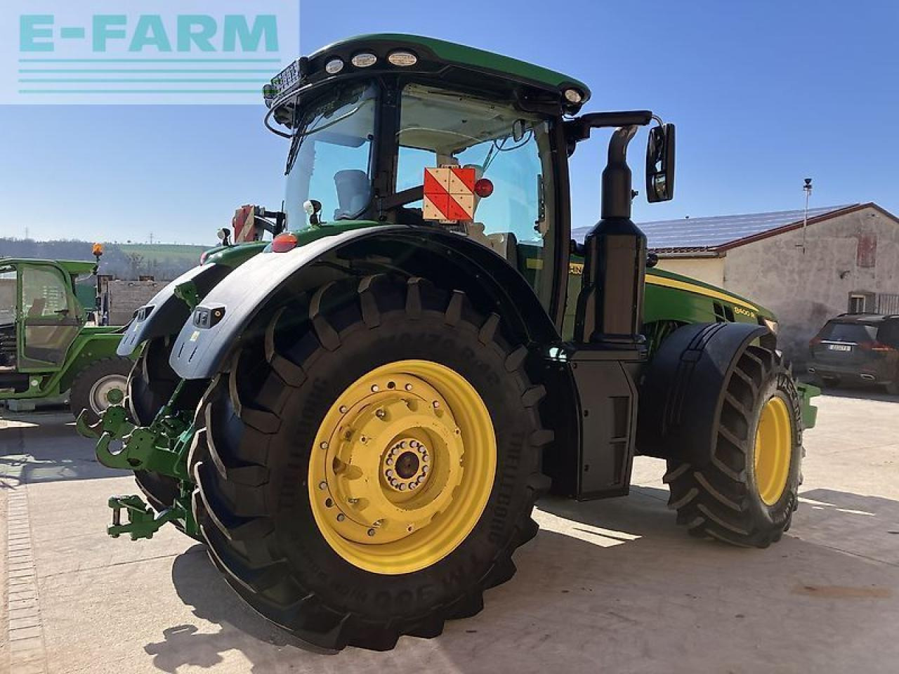 Farm tractor John Deere 8400r: picture 12