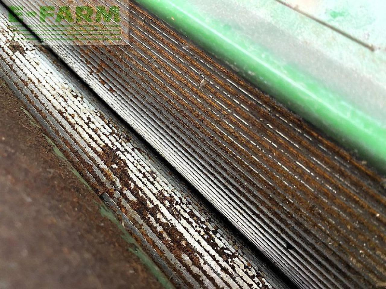 Forage harvester John Deere 8500: picture 26