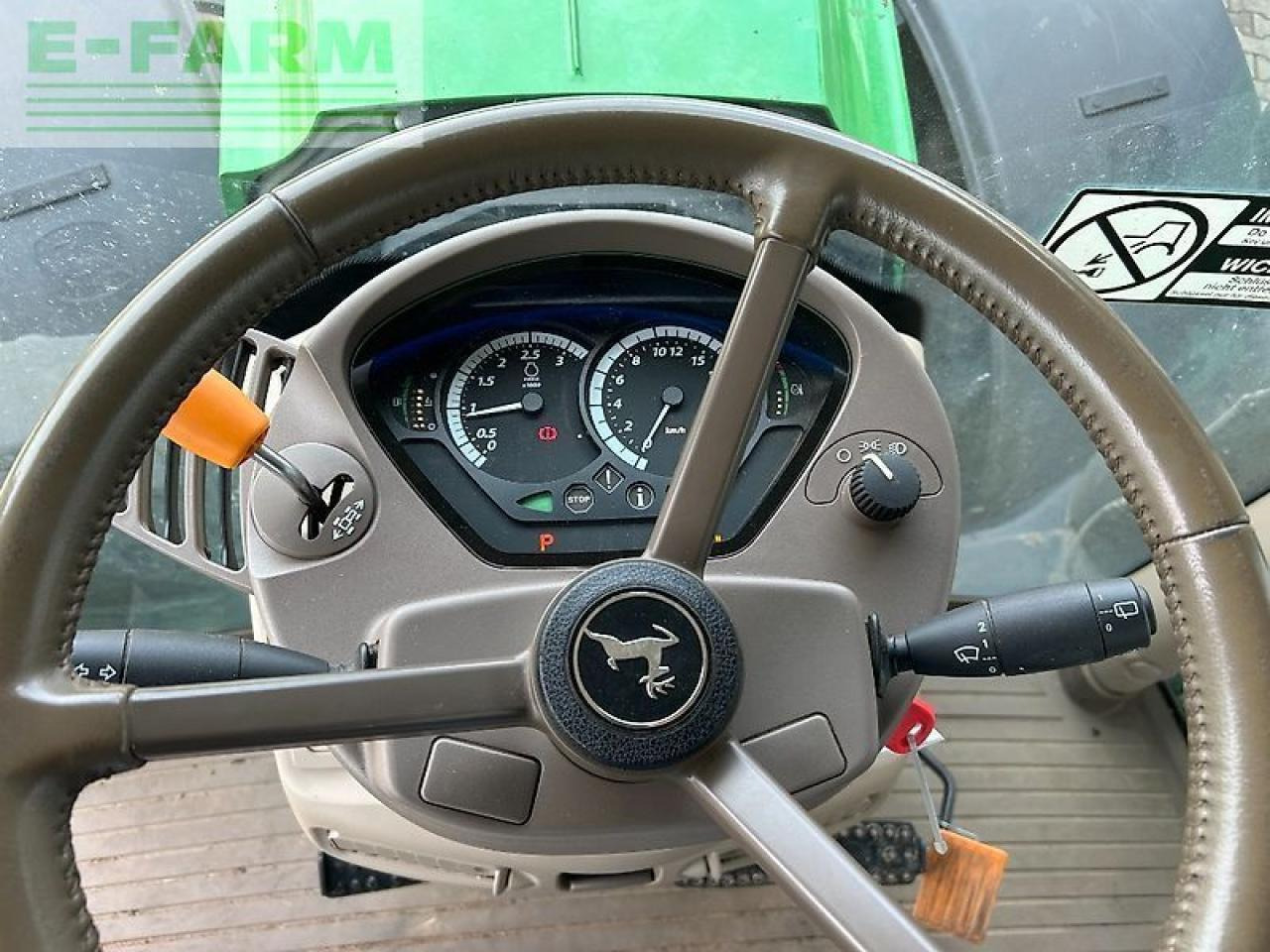 Farm tractor John Deere traktor 6215r: picture 15 Farm tractor John Deere traktor 6215r: picture 15