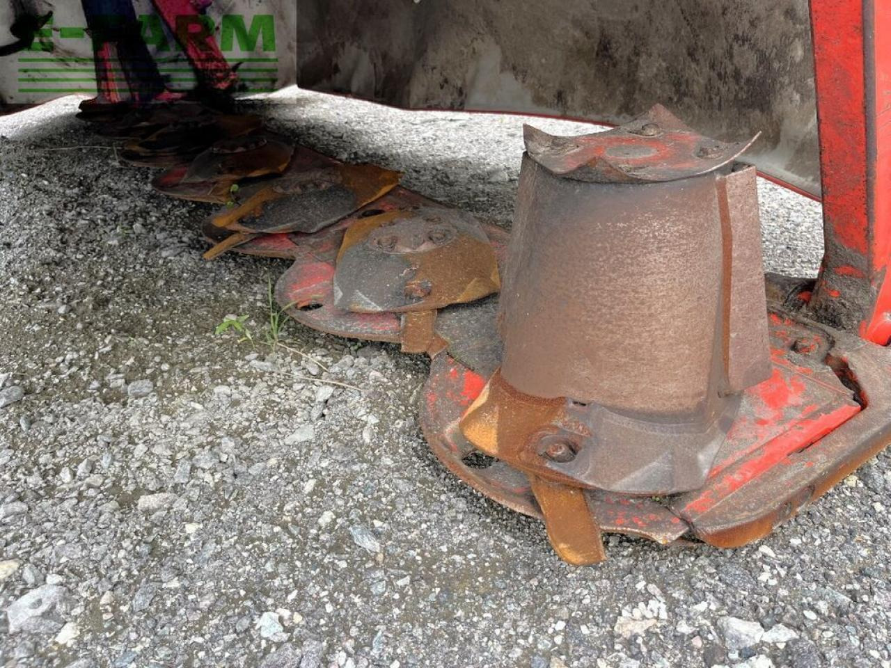 Mower Kuhn gmd 8730 - ff + gmd 3120 f - ff, mähwerkkombinat: picture 15 Mower Kuhn gmd 8730 - ff + gmd 3120 f - ff, mähwerkkombinat: picture 15