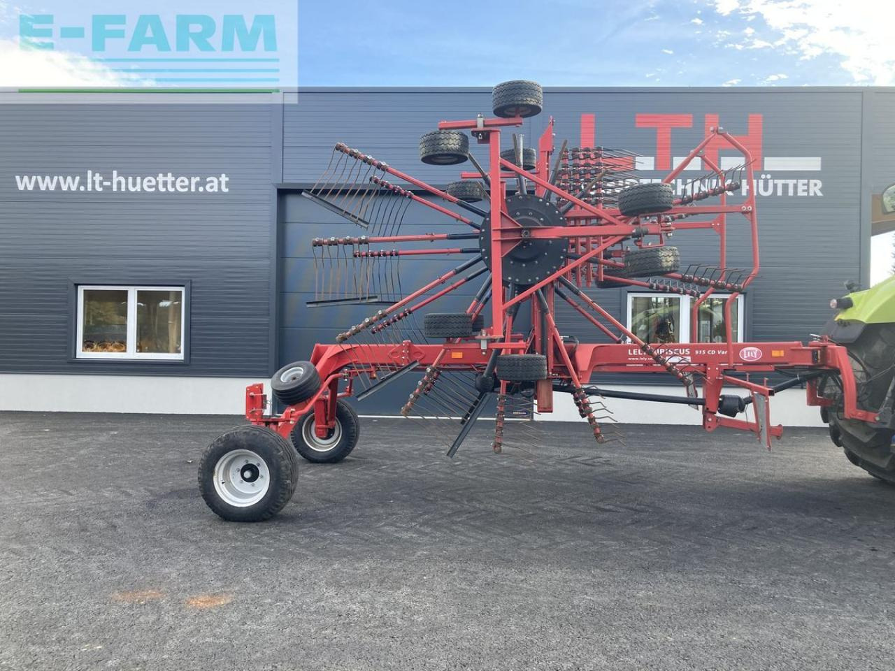 Lely hibiscus 915 cd - Tedder/ Rake: picture 1 Lely hibiscus 915 cd - Tedder/ Rake: picture 1