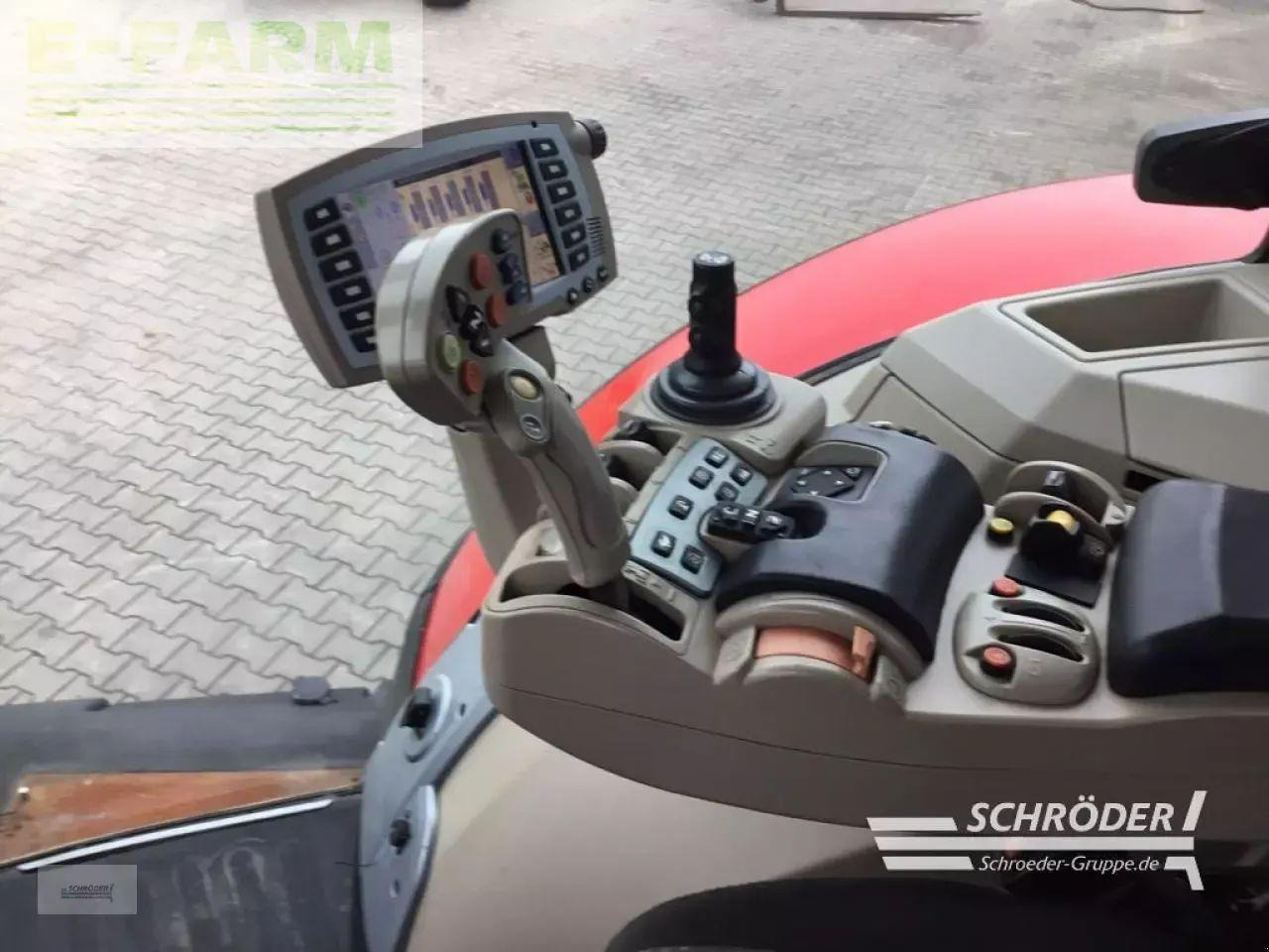 Farm tractor Massey Ferguson 8735 dyna-vt: picture 12