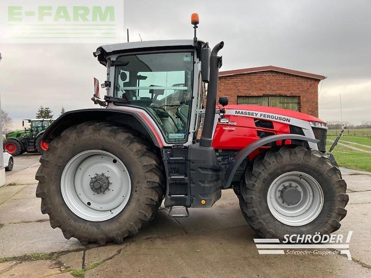 Massey Ferguson 8s.305 dyna-vt exclusive Exclusive - Farm tractor: picture 5 Massey Ferguson 8s.305 dyna-vt exclusive Exclusive - Farm tractor: picture 5