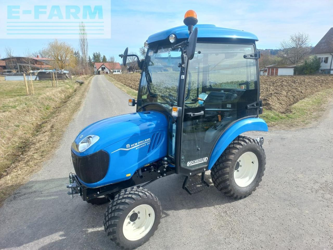 New Holland boomer 25 - Farm tractor: picture 1 New Holland boomer 25 - Farm tractor: picture 1
