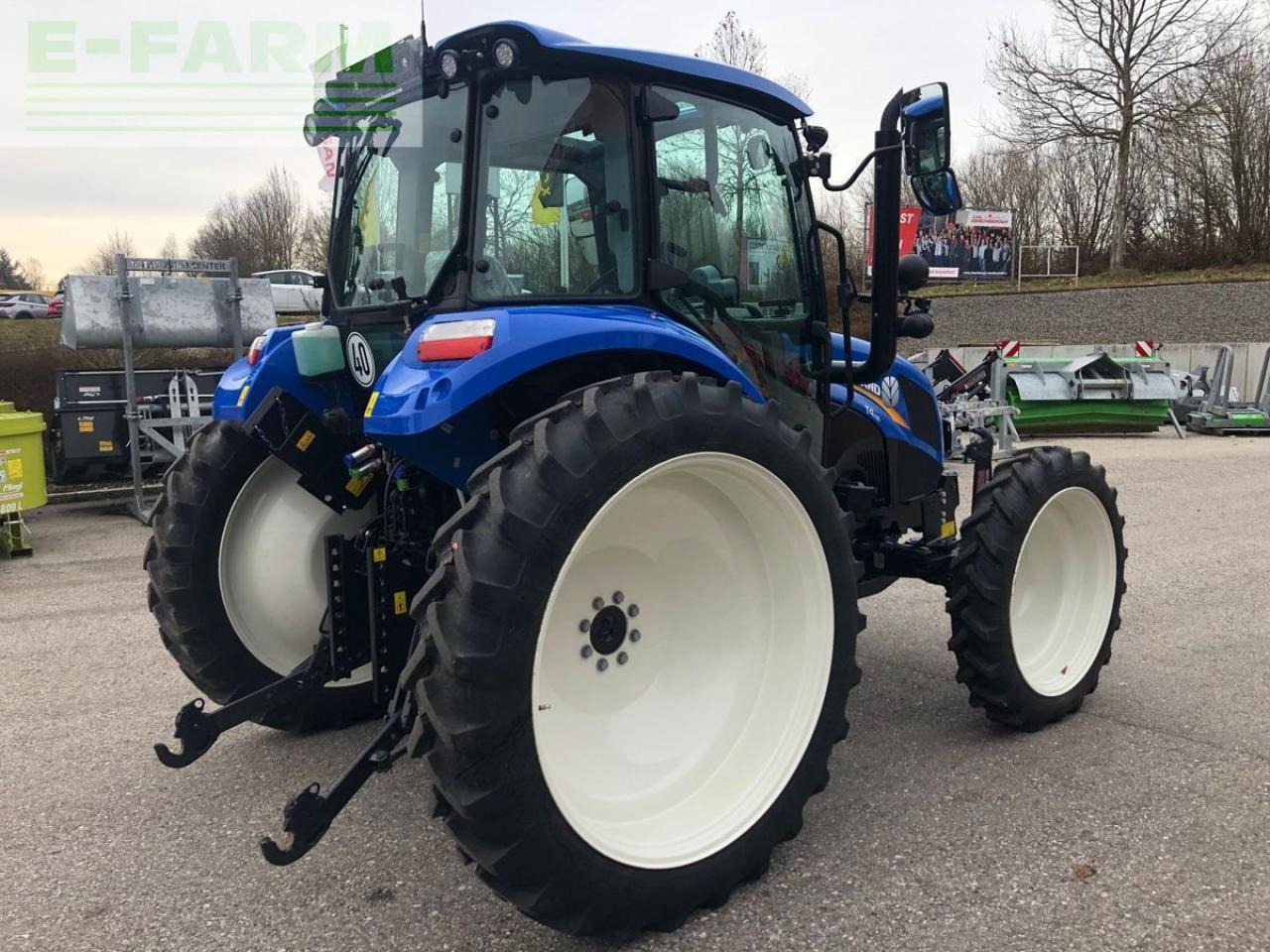 New Holland t4.55 stage v - Farm tractor: picture 3 New Holland t4.55 stage v - Farm tractor: picture 3
