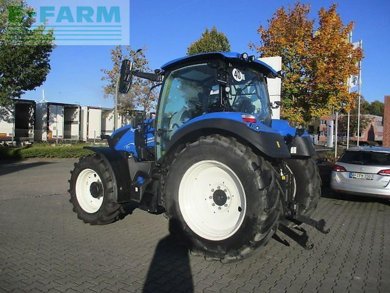 New Holland t5.110 dynamic command - Farm tractor: picture 4 New Holland t5.110 dynamic command - Farm tractor: picture 4